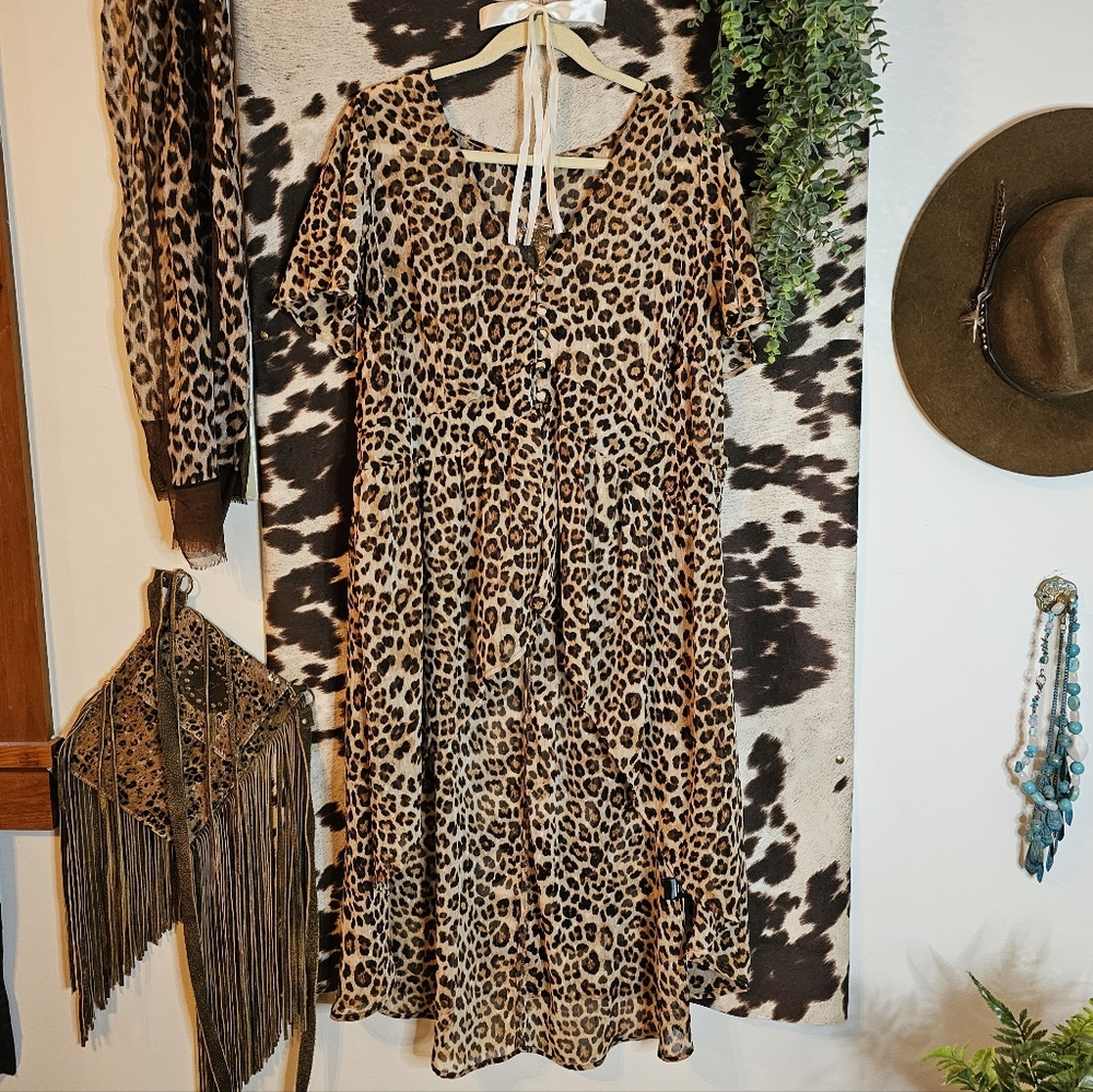 Torrid Brown Leopard Print High-Low Top
